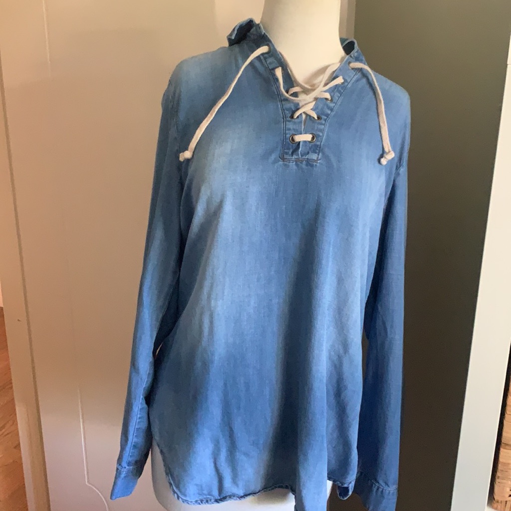 Cloth And Stone Denim Blouse